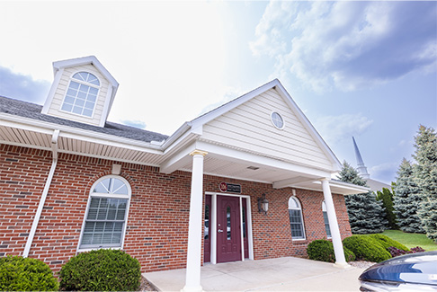 Exterior of Lenox dental office